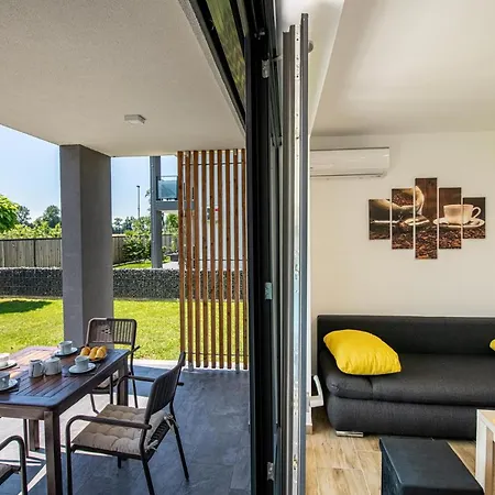 Apartmaji Banonia * Veržej