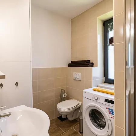 Apartman Apartmaji Banonia Verzej
